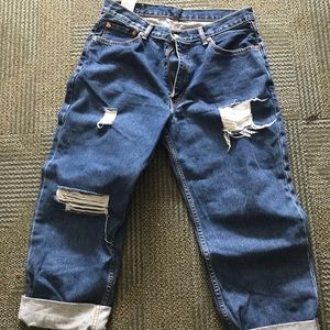 Levi’s distressed Jeans